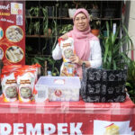 Berawal dari Rindu Kampung Halaman, Pempek Rafi 81 Kini Raup Puluhan Juta Rupiah dari Bazar ke Bazar